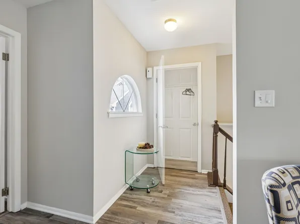 Royal Oaks and East Garden