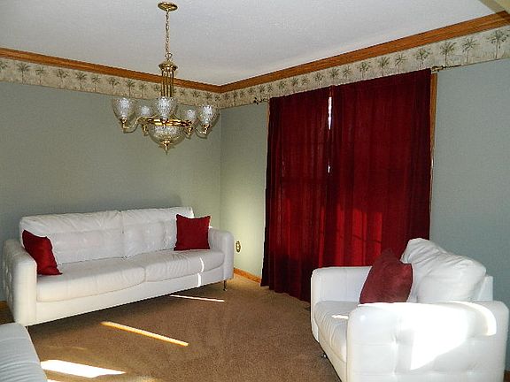4th image of 1733 Dunlap Dr