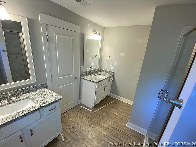735 Blue Bird Dr — Photo 10