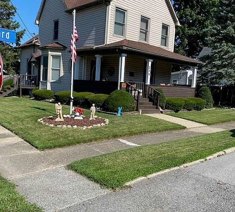 2nd image of 214 S Howard St