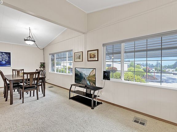 3rd image of 17401 SE 39th St Unit 89
