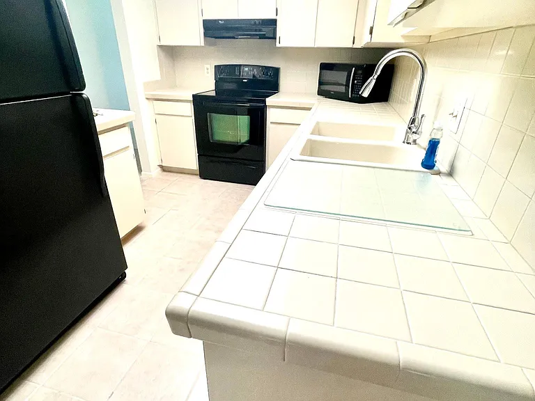 411 S Bayshore Blvd #6 — Photo 18