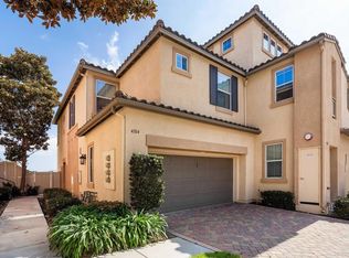 4104 Peninsula Dr, Carlsbad, CA 92010