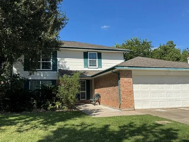3 bed, 2.5 bath, 1836 sqft, $2,150 — Photo 3