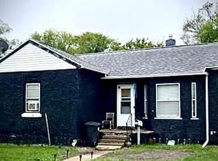 414 Cottage St, Waterloo, IA 50703