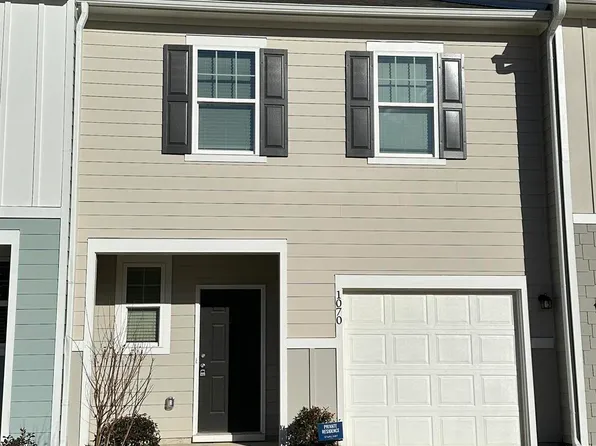 1070 Paddington Dr, Cartersville, GA 30120