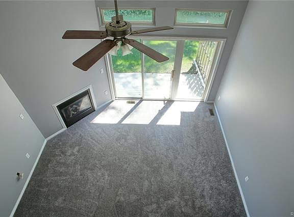 3rd image of 50648 Woodbury Dr