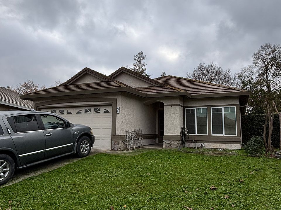 1st image of 8811 Mesa Brook Way