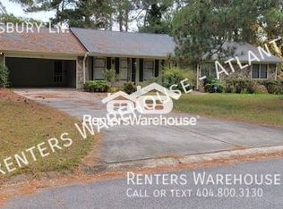 6726 Amesbury Ln, Riverdale, GA 30296