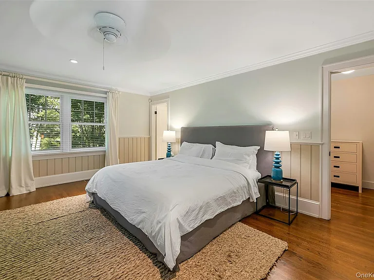 1600 Pine Tree Rd — Photo 11