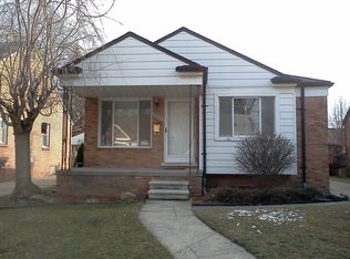 15643 Russell Ave, Allen Park, MI 48101
