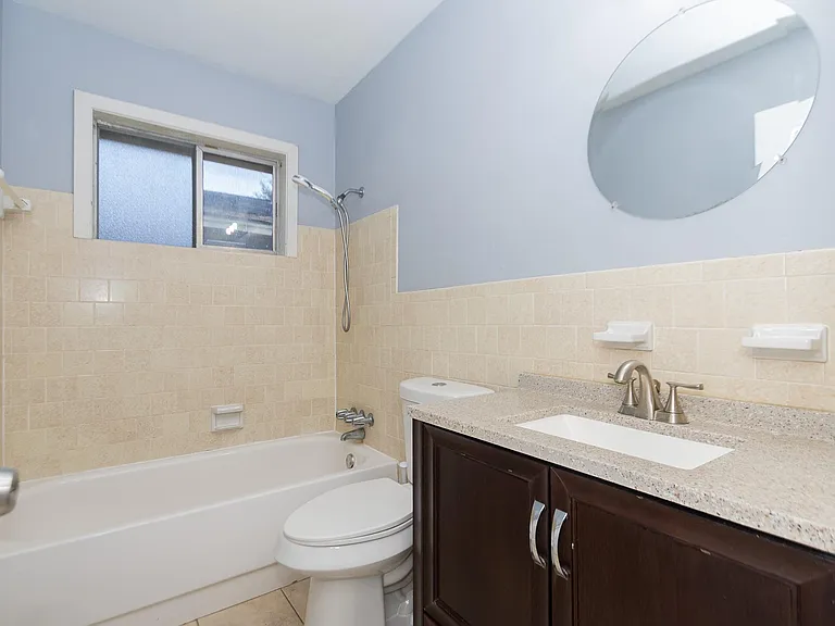 4210 Cork Ln — Photo 10