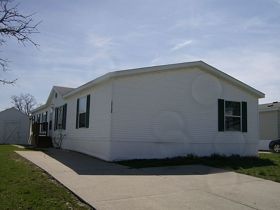 2nd image of 17135 Louise Dr