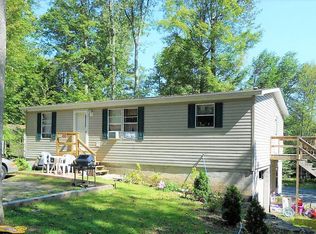 435 Hill St, Greentown, PA 18426