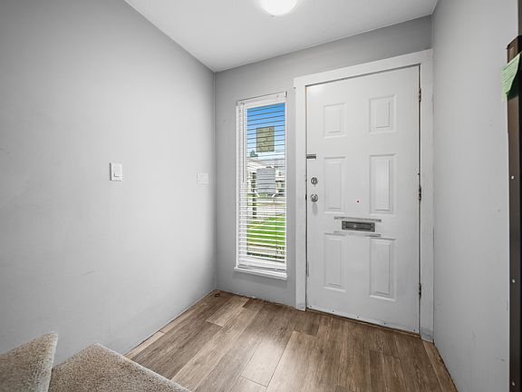 5th image of 32550 Maclure Rd #152