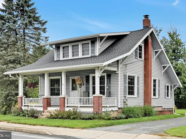 44 W Main St, Denver, PA 17569