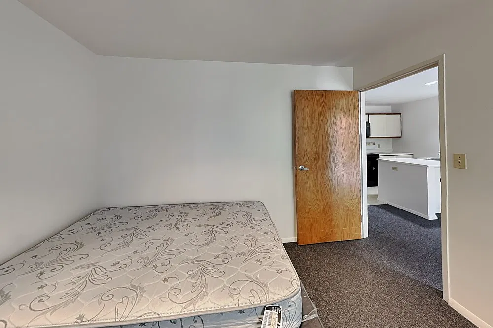 Hometeam Properties — Photo 2