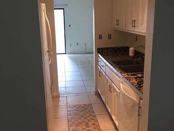 3rd image of 3919 Mount Sterling Ave #3919