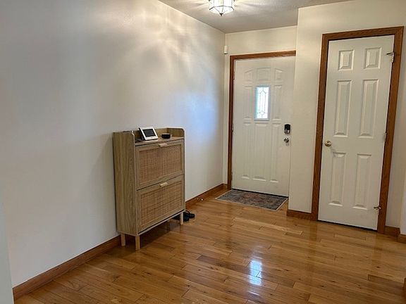 2nd image of 6129 Glen Eagles Dr