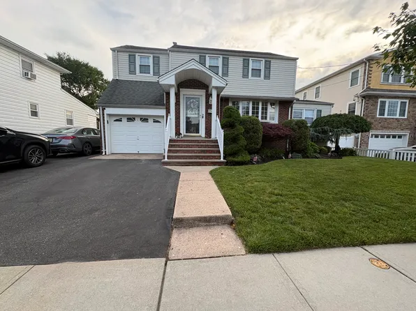 80 Carlton Ave Floor 2, East Rutherford, NJ 07073