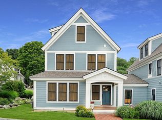 3 Saw Mill Cir, Manchester, MA 01944