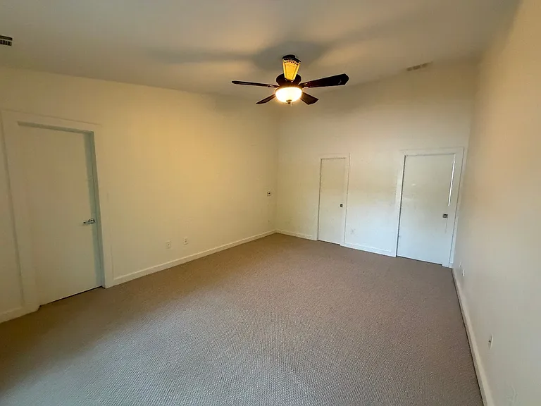 241 Maynard Ter #5 — Photo 16