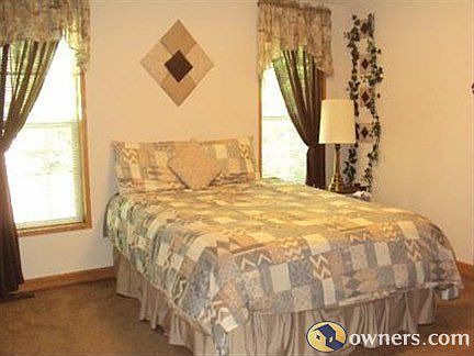 MASTER BEDROOM 12.6X12.6