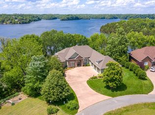 98 Bay Cove Trl, Winchester, TN 37398