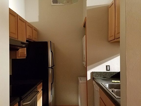 3rd image of 3501 Irvington Ct