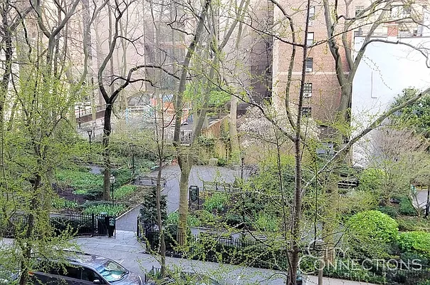 Rented by City Connections Realty | media 1