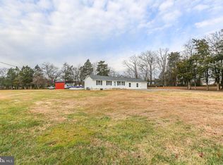 92 McCarty Rd, Fredericksburg, VA 22405