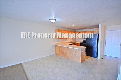 5th image of 1195 E Privet Dr Unit 2-211