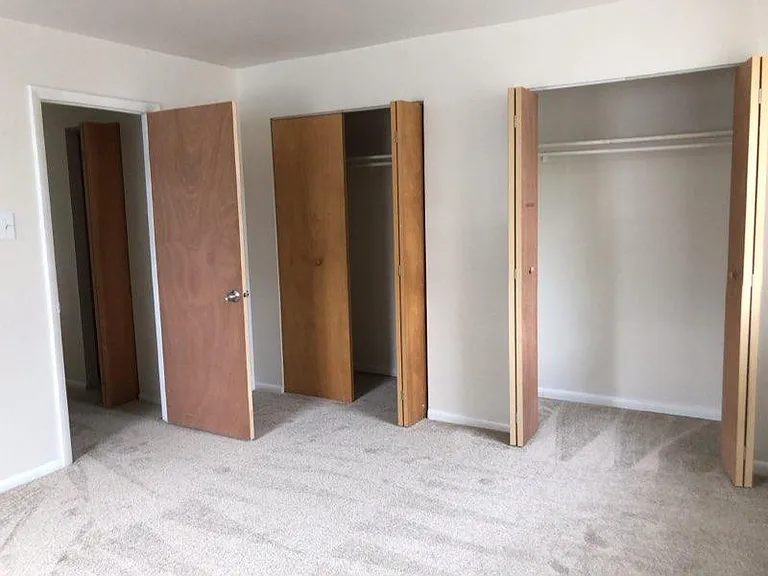 5910 Erdrick St #9 — Photo 6