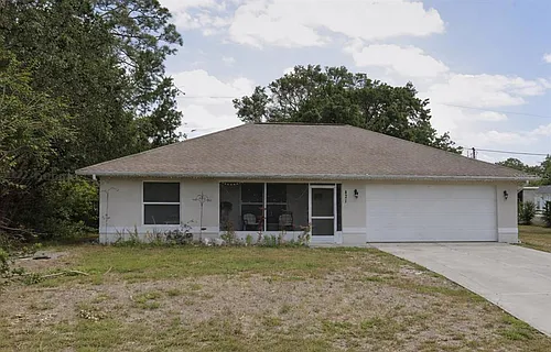 821 Red Bay St Photo 1
