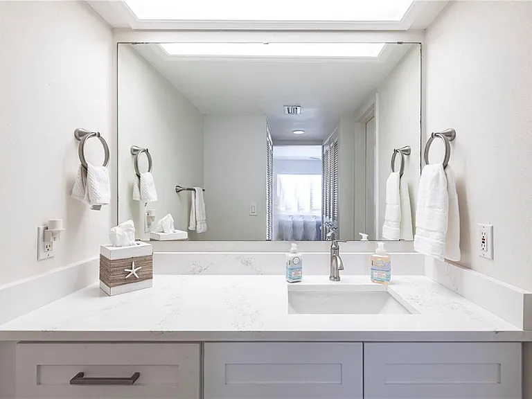 1055 W Peppertree Dr #106AA — Photo 12