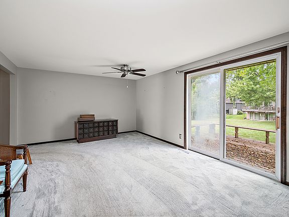 4th image of 57 Briarcliff Ln