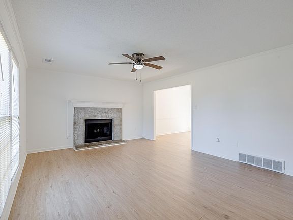 4th image of 4310 Coral Creek Ln