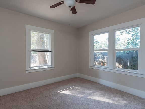5th image of 2316 E Hammond Ave