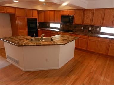 3rd image of 20303 E 46th Ave