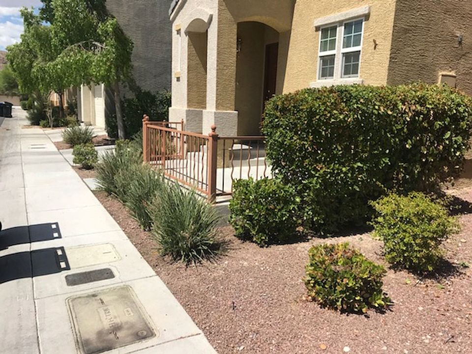 2nd image of 9240 Nerone Ave