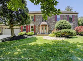3 Paddock Ct, Marlboro, NJ 07746