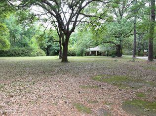 4108 Stonehurst Dr, Moss Point, MS 39562