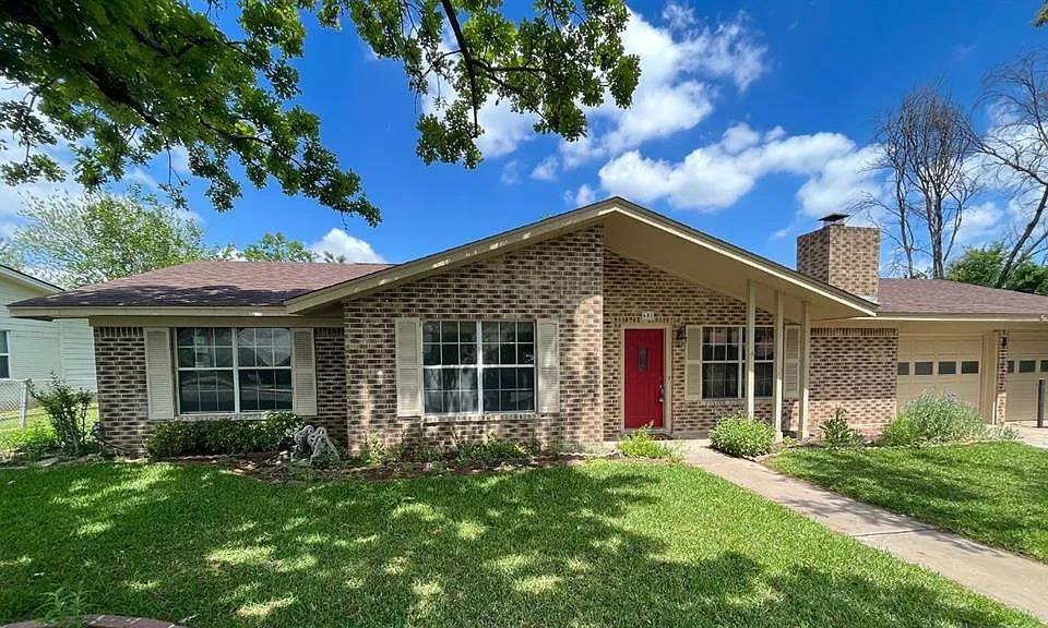 600 Dove Creek Dr