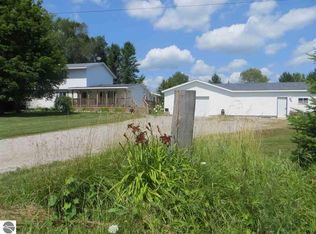 450 Old State Rd, East Tawas, MI 48730