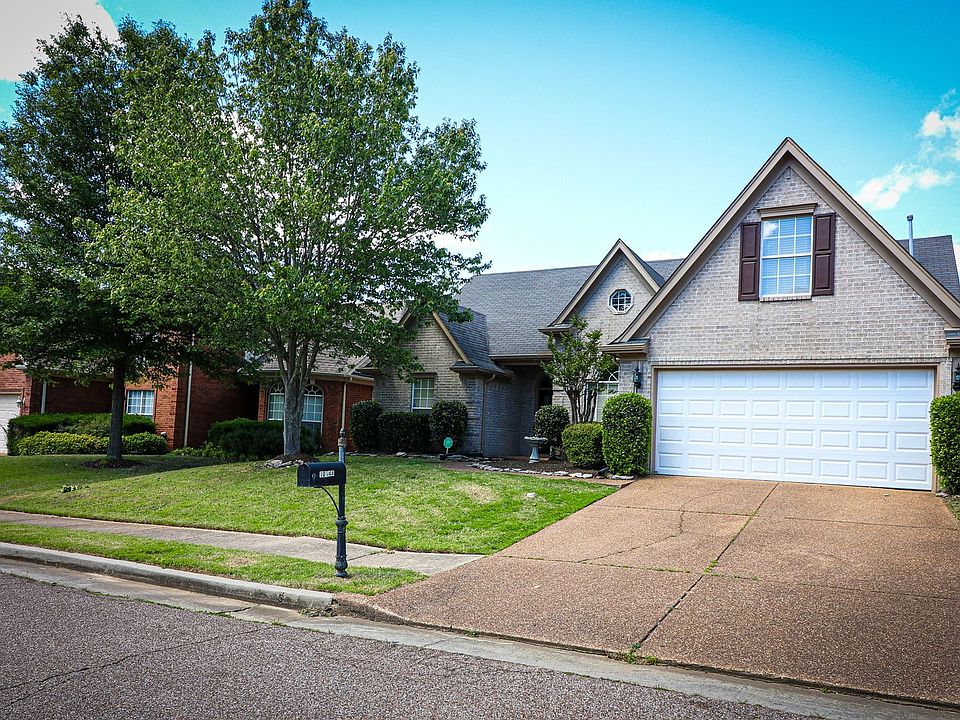 1st image of 10144 Lynham Dr