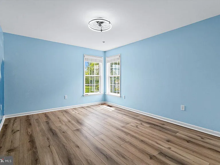 2619 Inwood Dr — Photo 27
