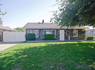 29 Thelma Dr, Bakersfield, CA 93305