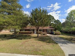 3224 Sandhill Dr, Fayetteville, NC 28306