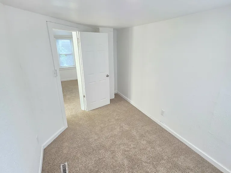 15111 Lesure St — Photo 13