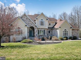42 Lake Forest Dr, Elkton, MD 21921